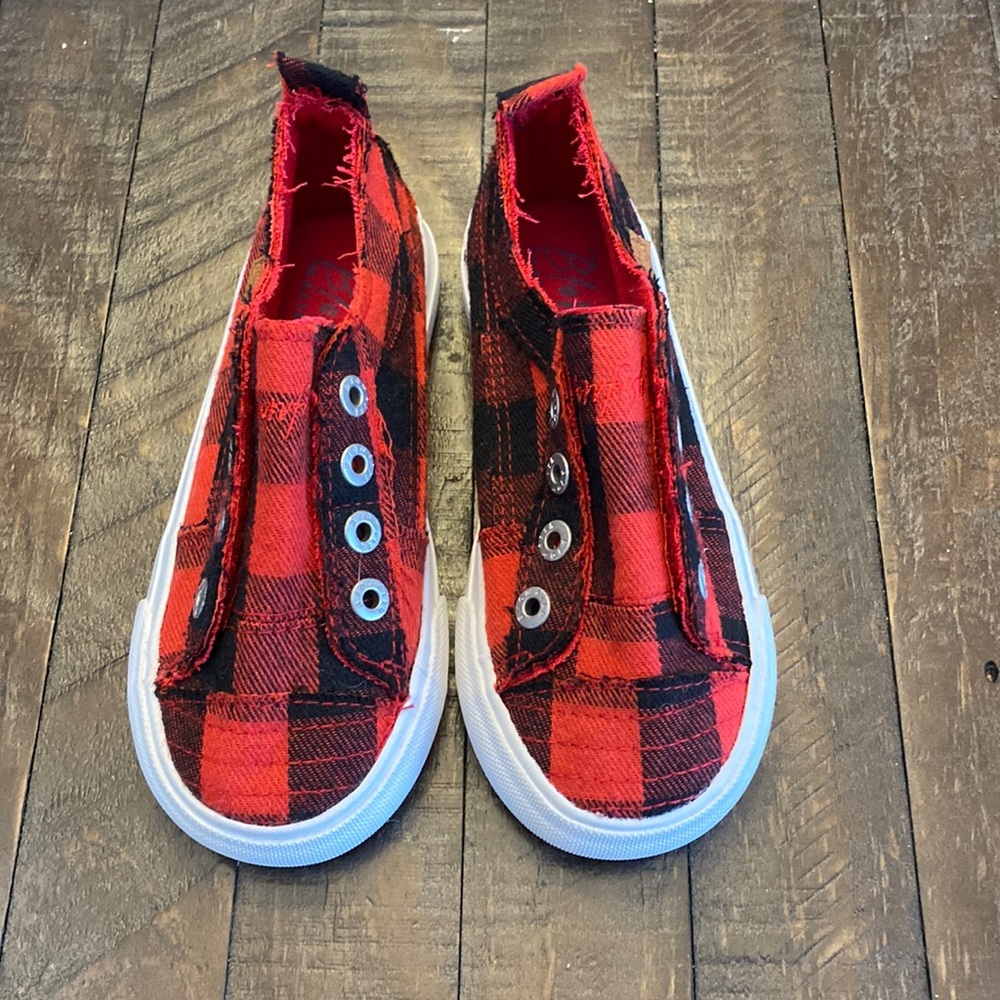 NWOT Blowfish Kids slip-on shoes